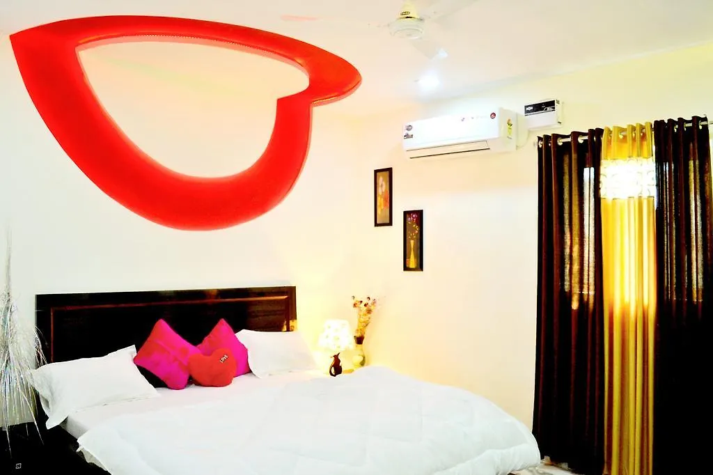 Taj Castle A Boutique Homestay 0*, Agra (Uttar Pradesh)